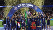 Selebrasi pemain PSG setelah keluar sebagai juara Piala Champions 2026, Sabtu (30/5)