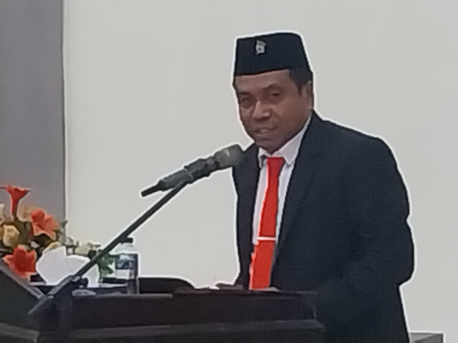 Ketua DPRD Sikka Stef Sumandi