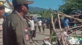 Lapak pedagang Pasar Alok dibongkar