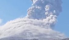 Erupsi Gunung Lewotobi Laki-Laki, Kamis (27/8) pagi