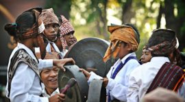 Musik tradisional gong waning dari Kabupaten Sikka
